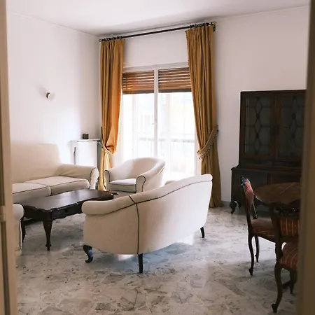 Enea Luxury - Putignani شقة *